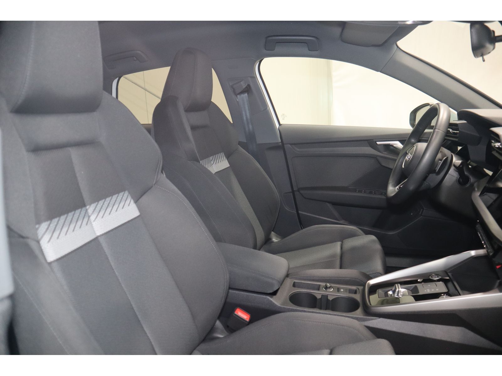 Audi A3 Sportback 40 TFSI e Matrix*PDC*R-Kamera *