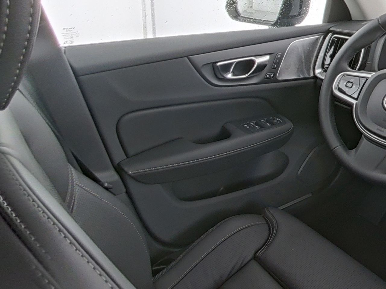 Volvo V60+T8+Recharge+AWD+GT+AHKsemi+Lenkradhzg+R-Kam+