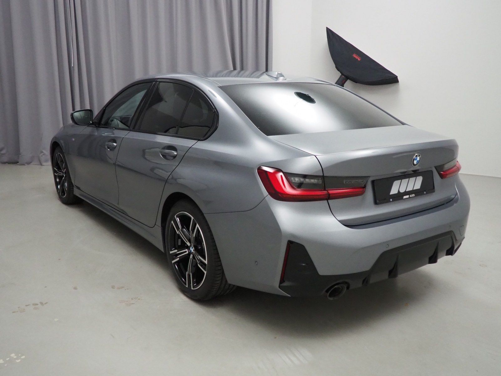 BMW 320D XDRIVE M-Sport - Samsaru's Car Outlet