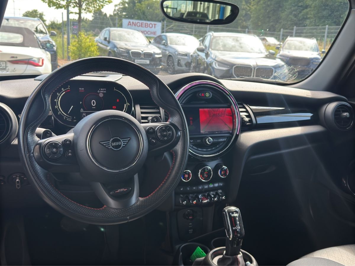 MINI Cooper S 5-Türer - Samsaru's Car Outlet