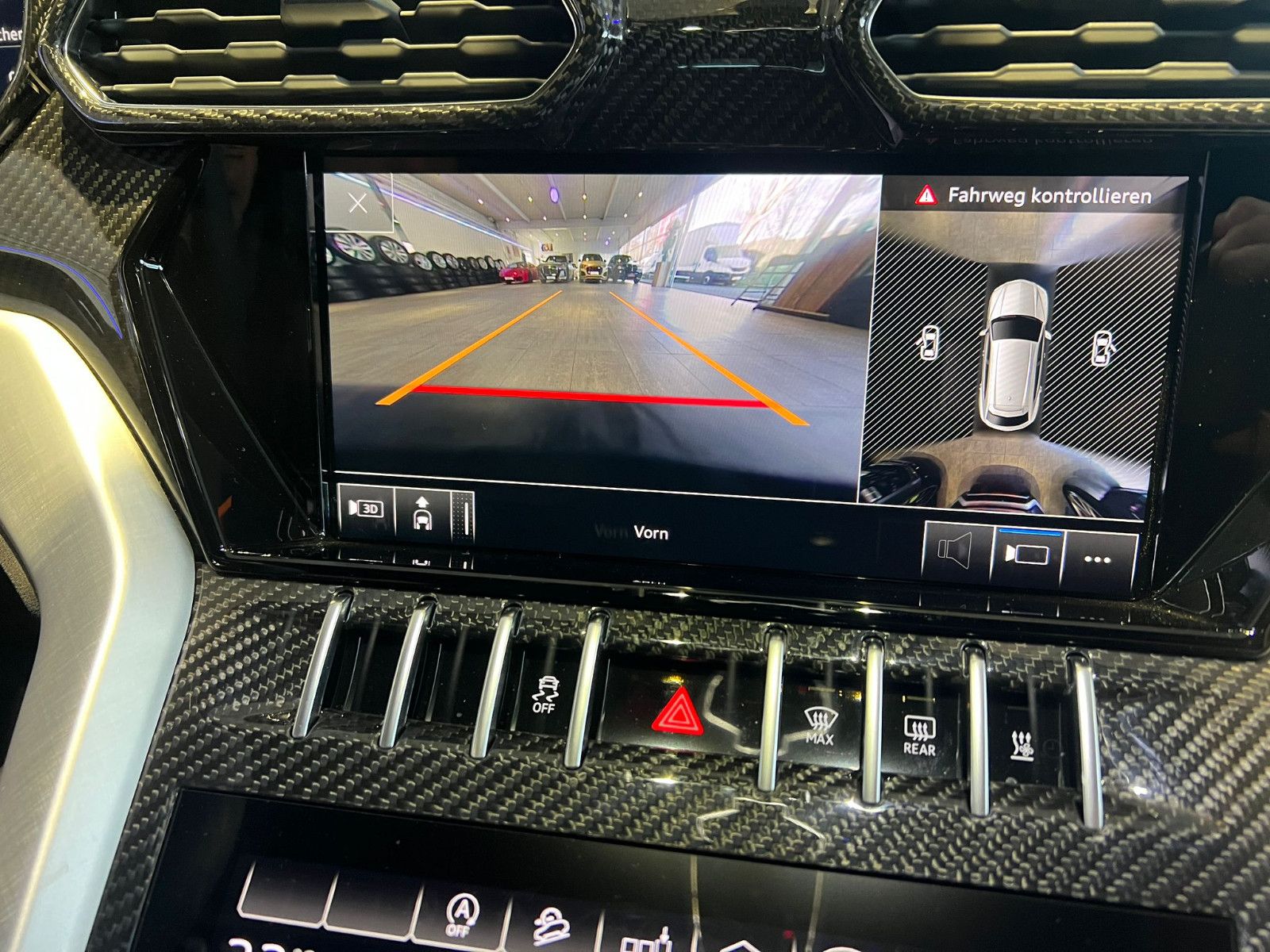 Lamborghini Urus *Großes Carbon Paket*Akrapovic*Garantie