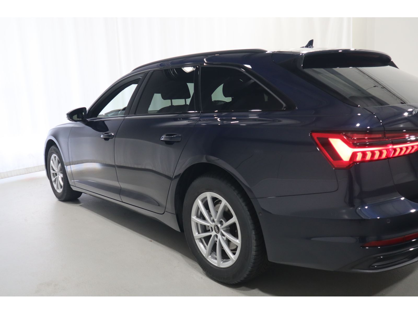 Audi A6 Avant 40 TDI advanced - Samsaru's Car Outlet