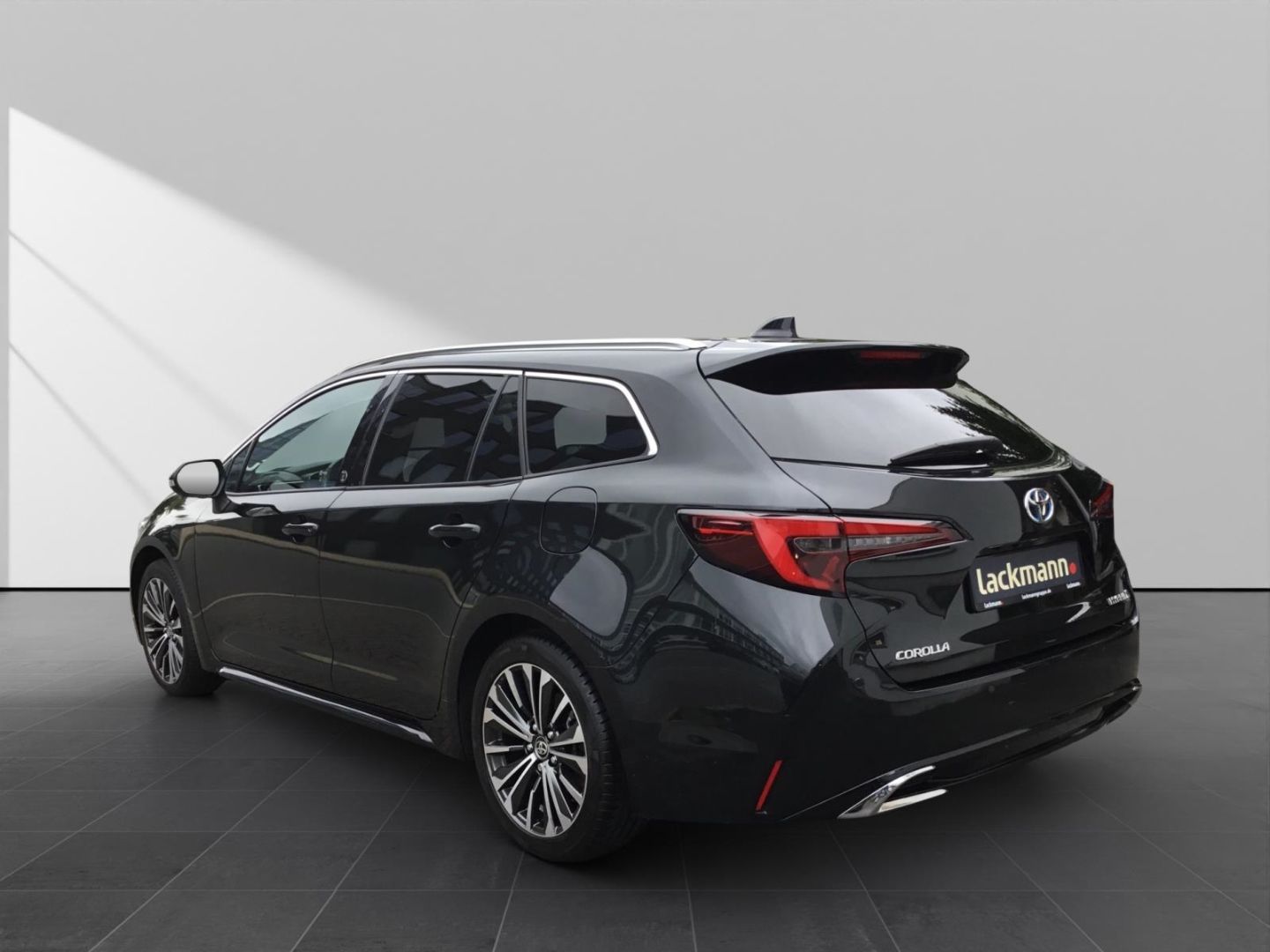 Toyota Corolla 2.0 Touring Sports Hybrid Team D*Technik