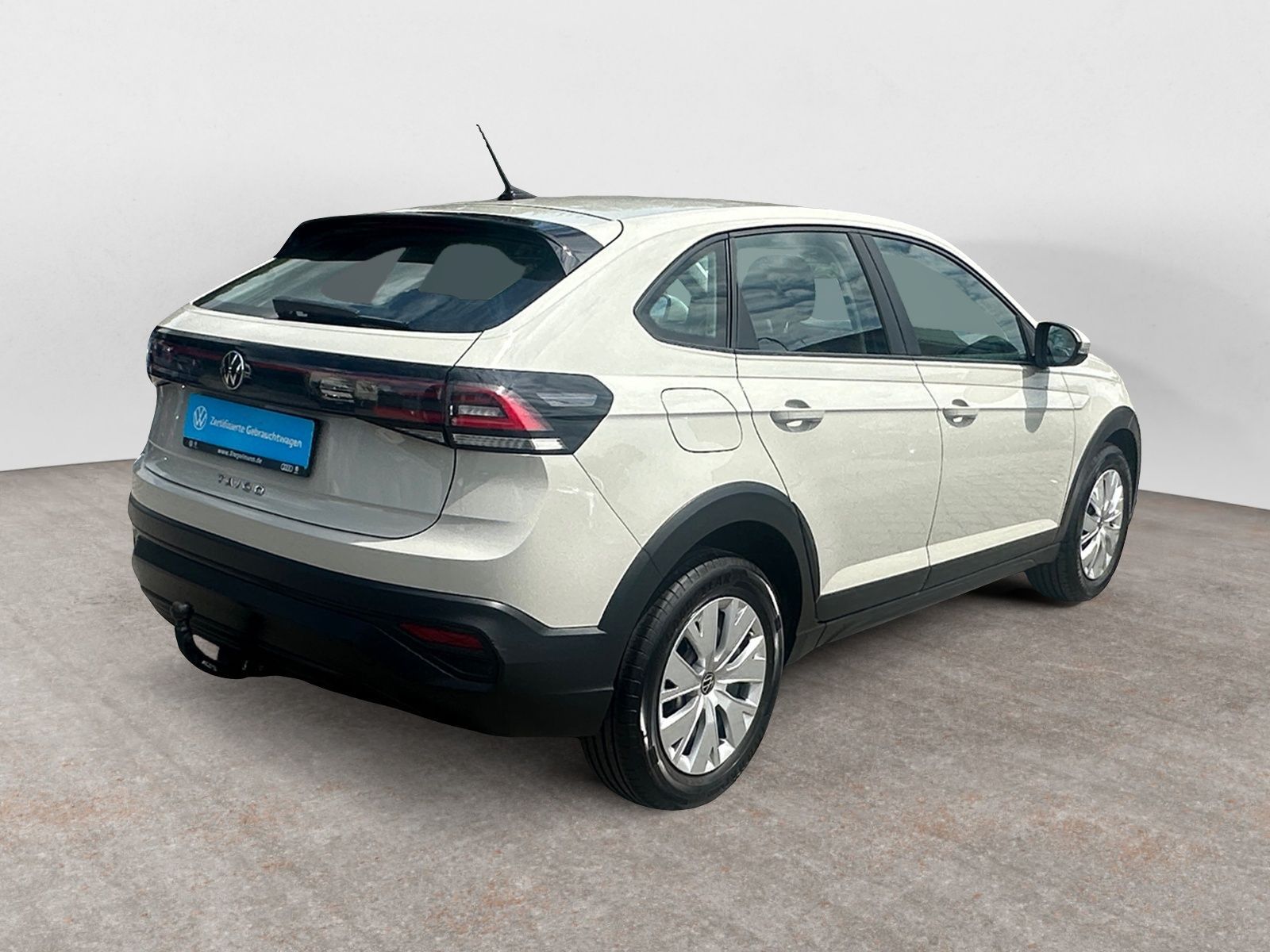 Volkswagen Taigo 1.0 TSI - Samsaru's Car Outlet