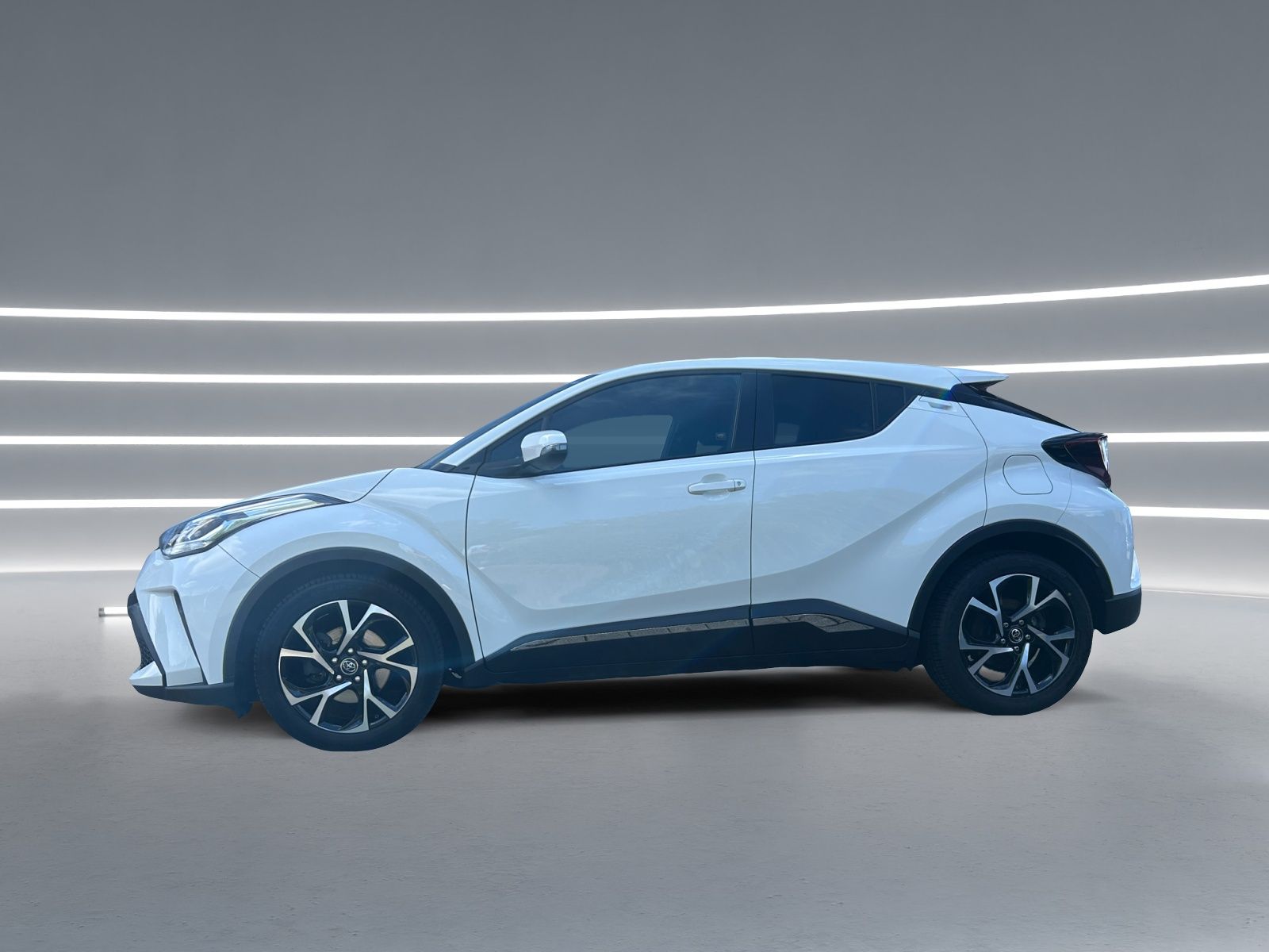 Toyota C-HR Hybrid 4x2 Flow - Samsaru's Car Outlet
