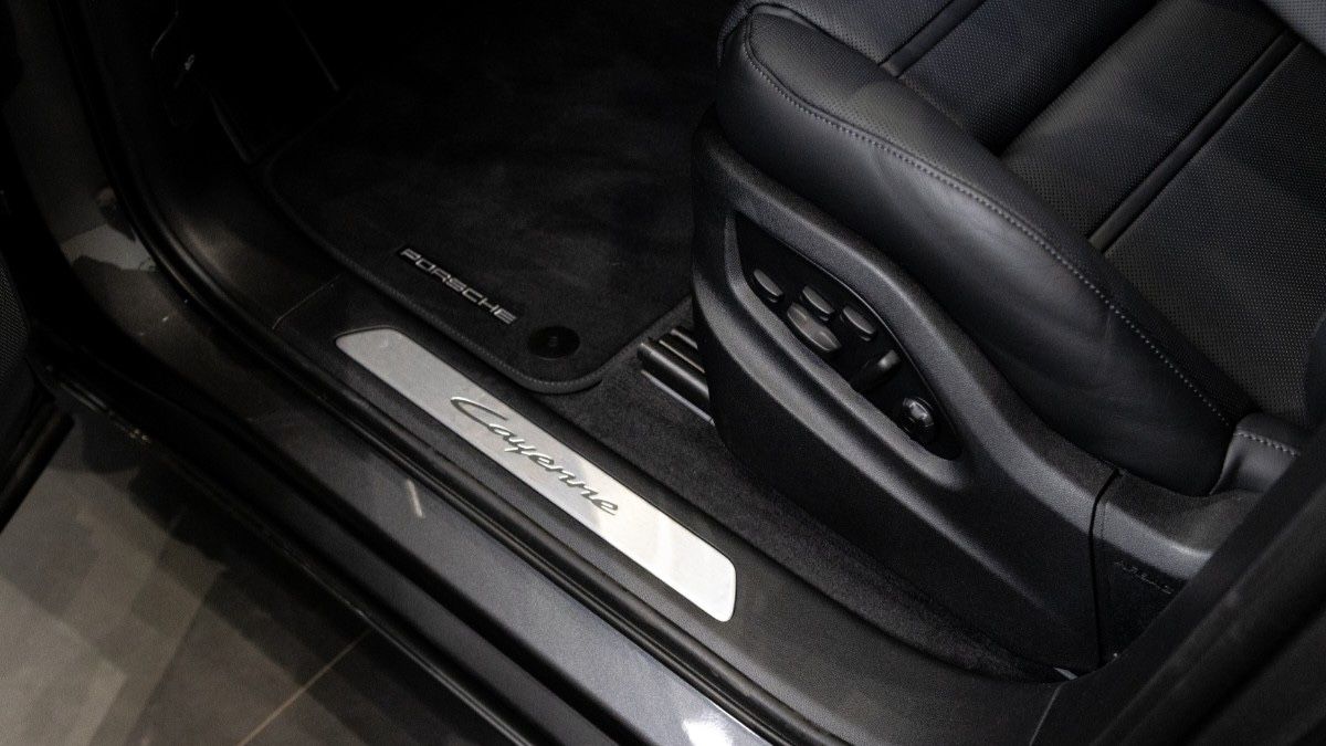 Porsche Cayenne Coupe E-Hybrid*SpDes*SportAbg*Luft*PASM