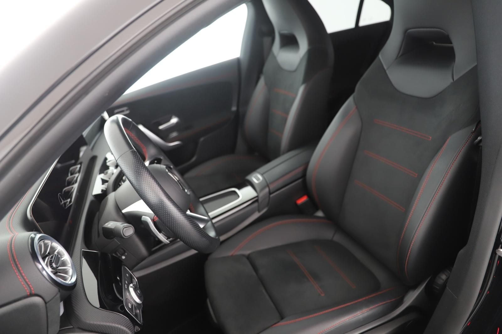 Mercedes-Benz CLA 220 4M Coupé AMG Line - Samsaru's Car Outlet