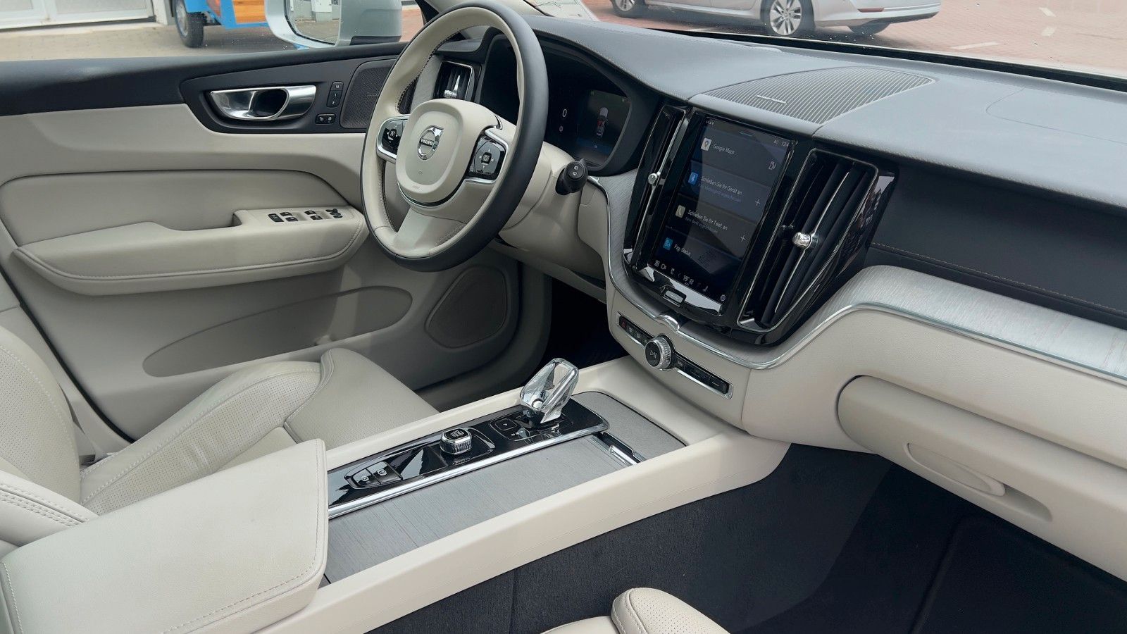 Volvo XC60 B5 D Ultimate Bright AWD*AHK*STHZG*Massage*