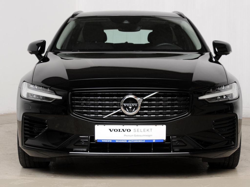 Volvo V60 T8 AWD Recharge R-Design *AHK * 360°-Kam.*