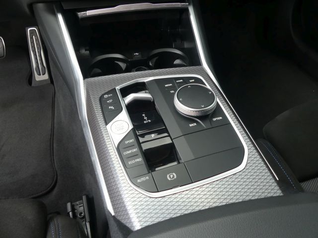 BMW 320 d xDrive Tou M Sport Pro AHK°ACC+ParkPro°19"