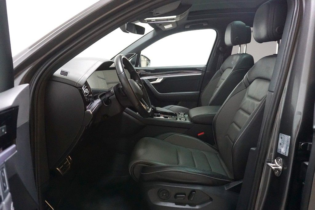 Volkswagen Touareg 3.0TDI Tiptr. 2xR-Line 4M Virtual VOLL