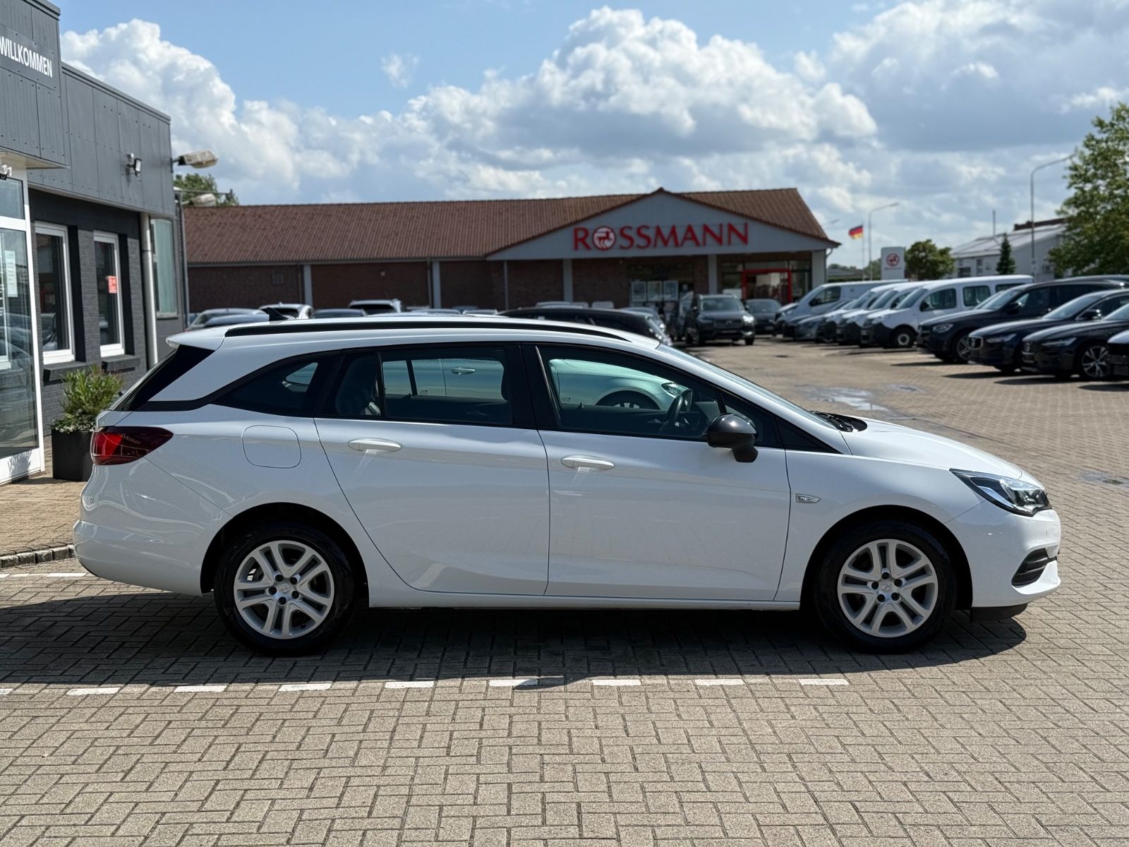 Opel Astra K ST - Samsaru's Car Outlet