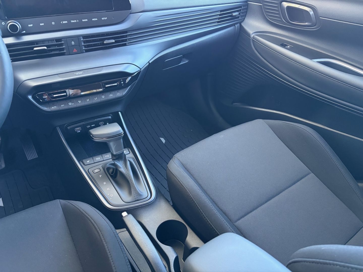 Hyundai i20 1.0 T-GDI Prime Automatik Navi Bose LED