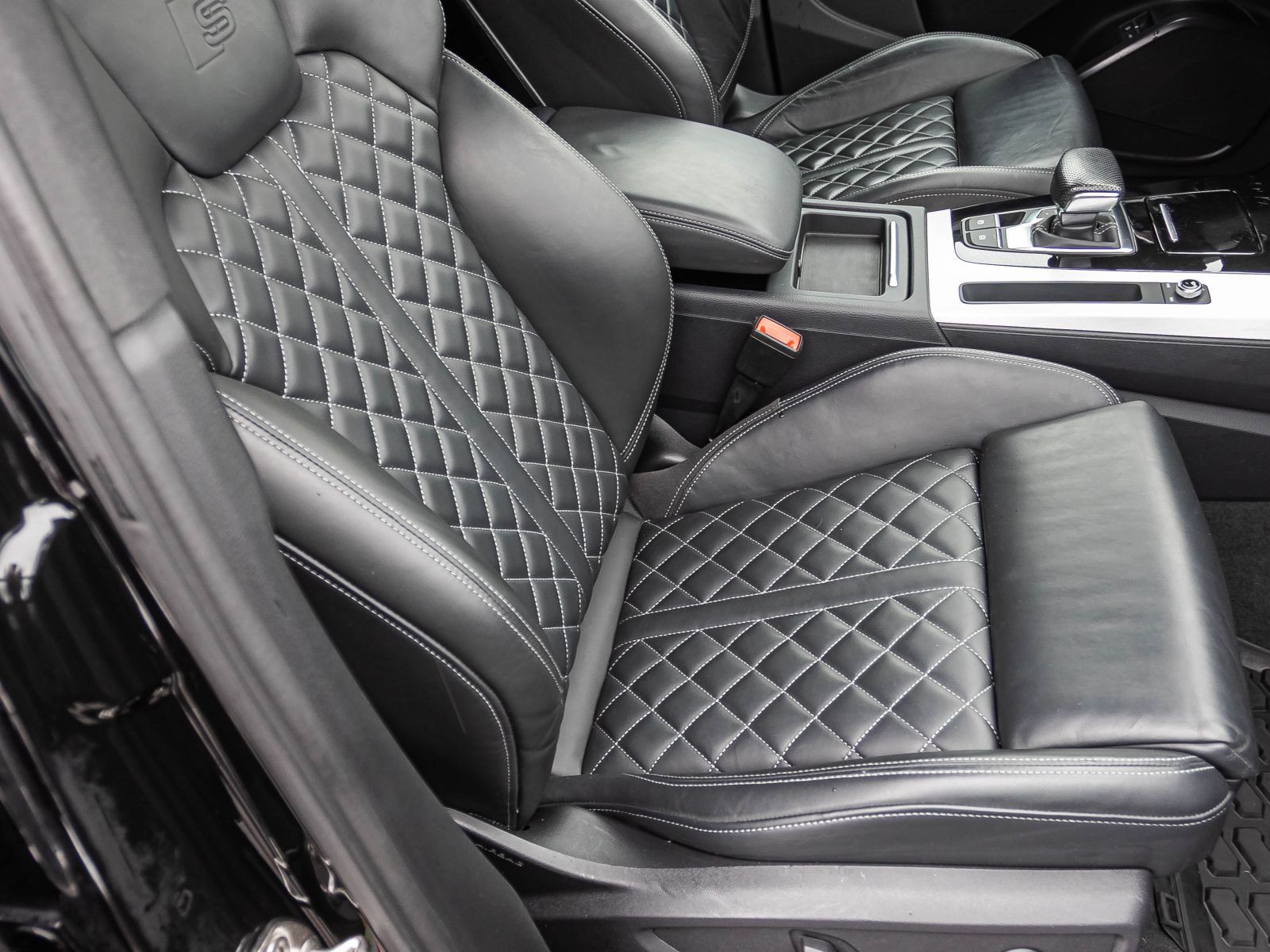 Audi Q5 S line 55TFSI e qu Navi LED Luftfederung AHK