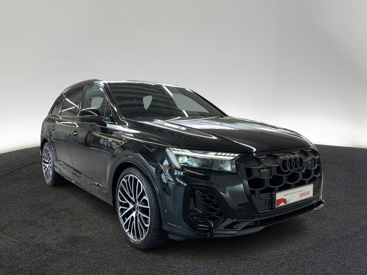 Audi Q7 SUV 60 TFSI e S line quattro