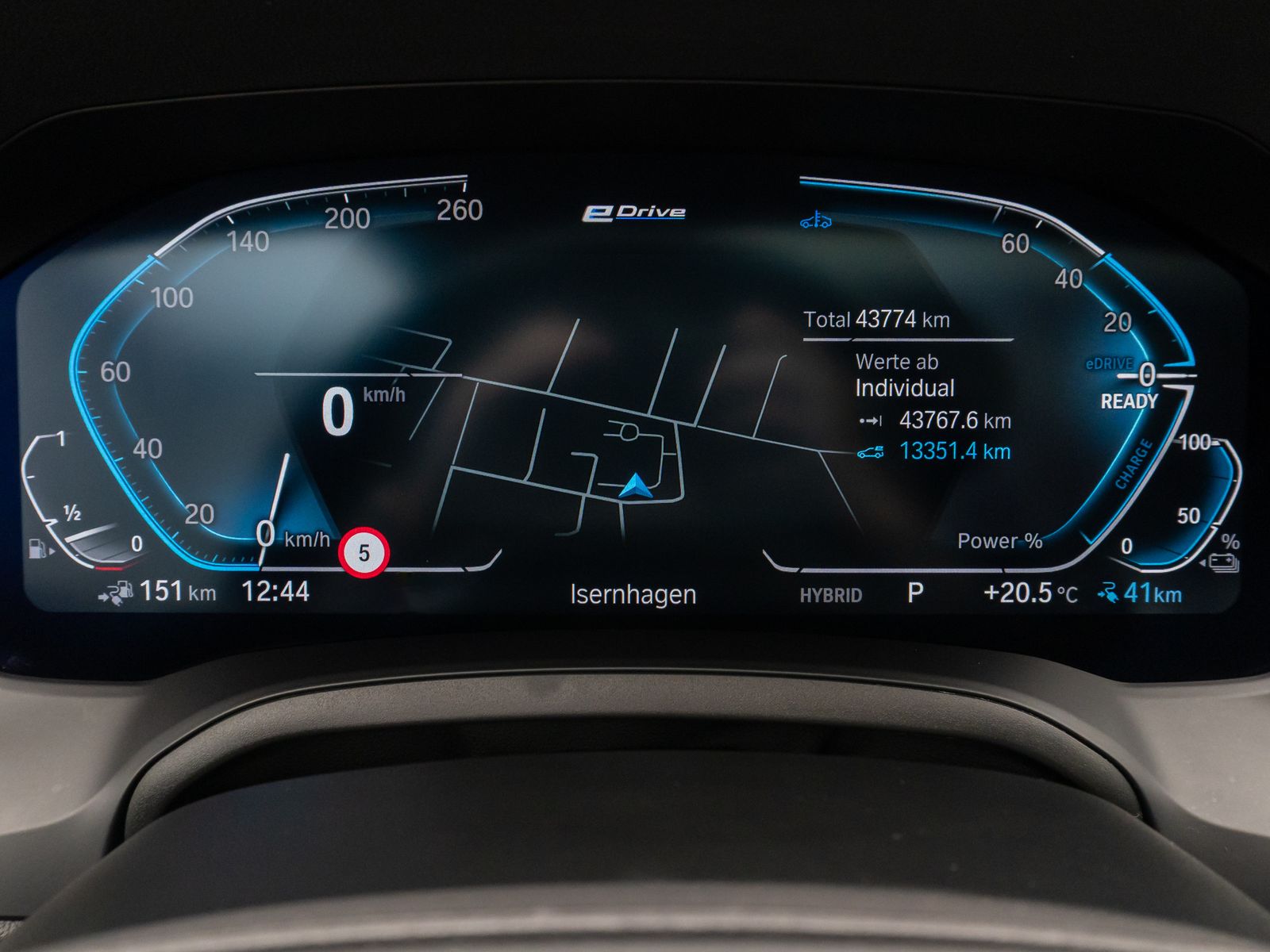 BMW 320e - Samsaru's Car Outlet