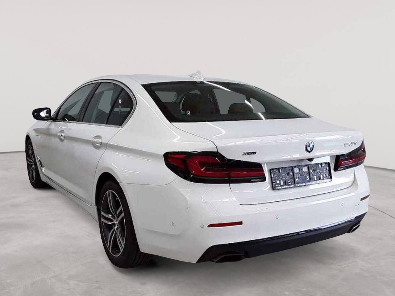 BMW 545e xDrive Aut. Navi GD Leder