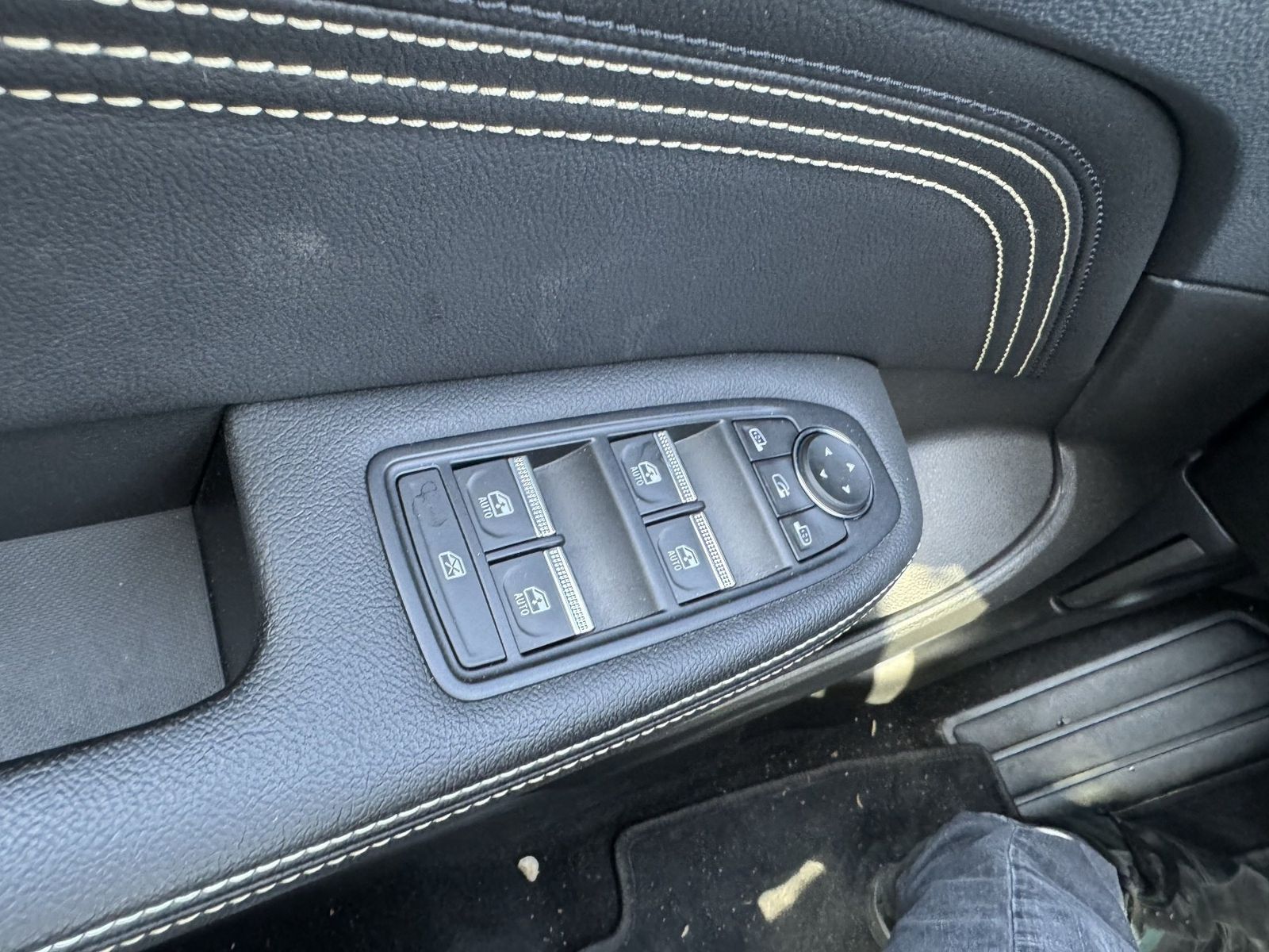 Renault Arkana E-TECH Hybrid - Samsaru's Car Outlet