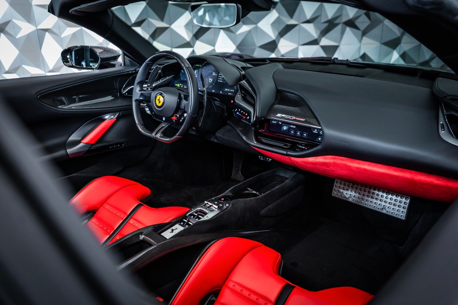 Ferrari SF90 Spider Assetto Fiorano - Samsaru's Car Outlet