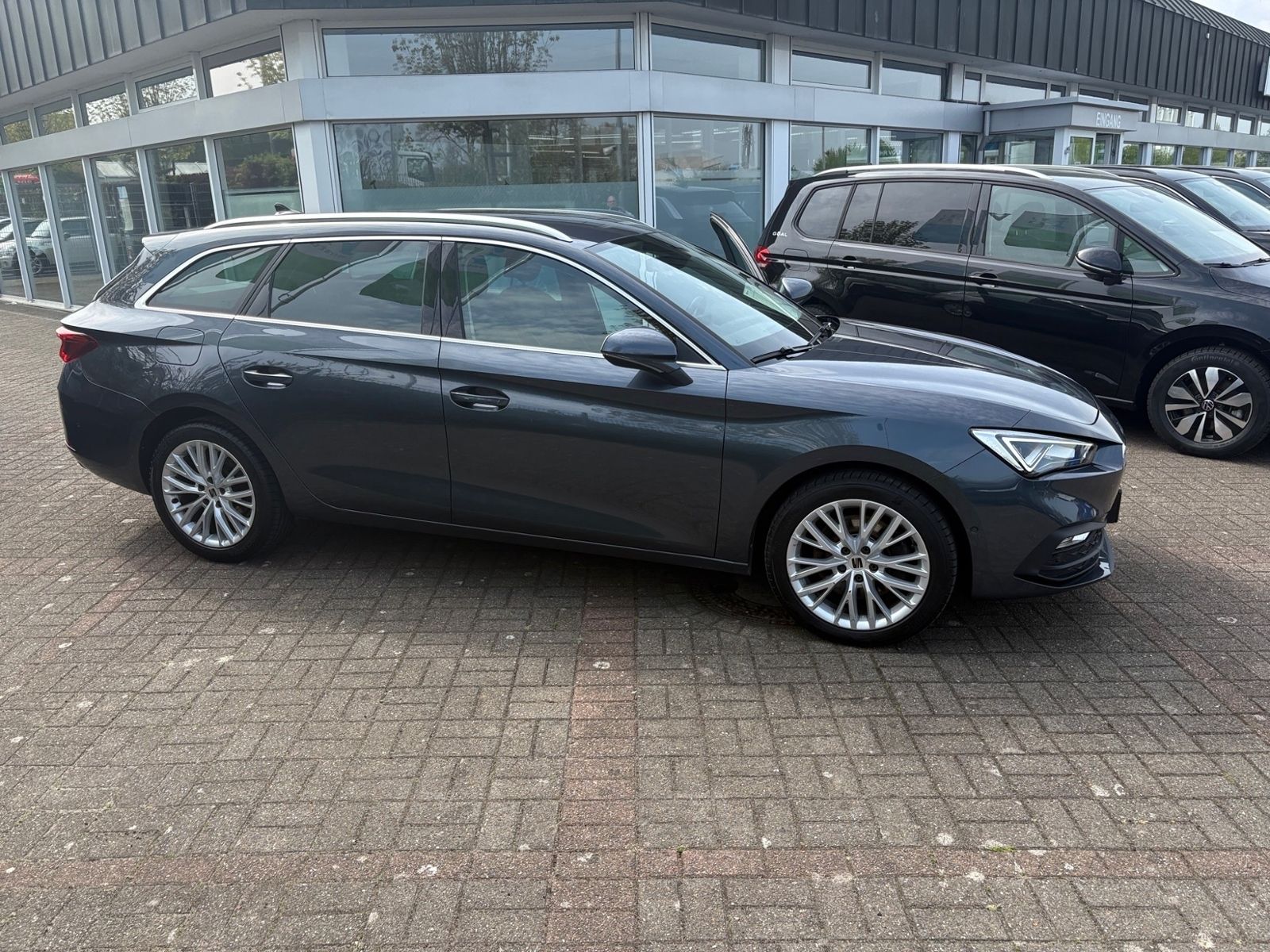 Seat Leon ST 2.0 TDI DSG XCELLENCE +AHK +LED+ACC +RKA
