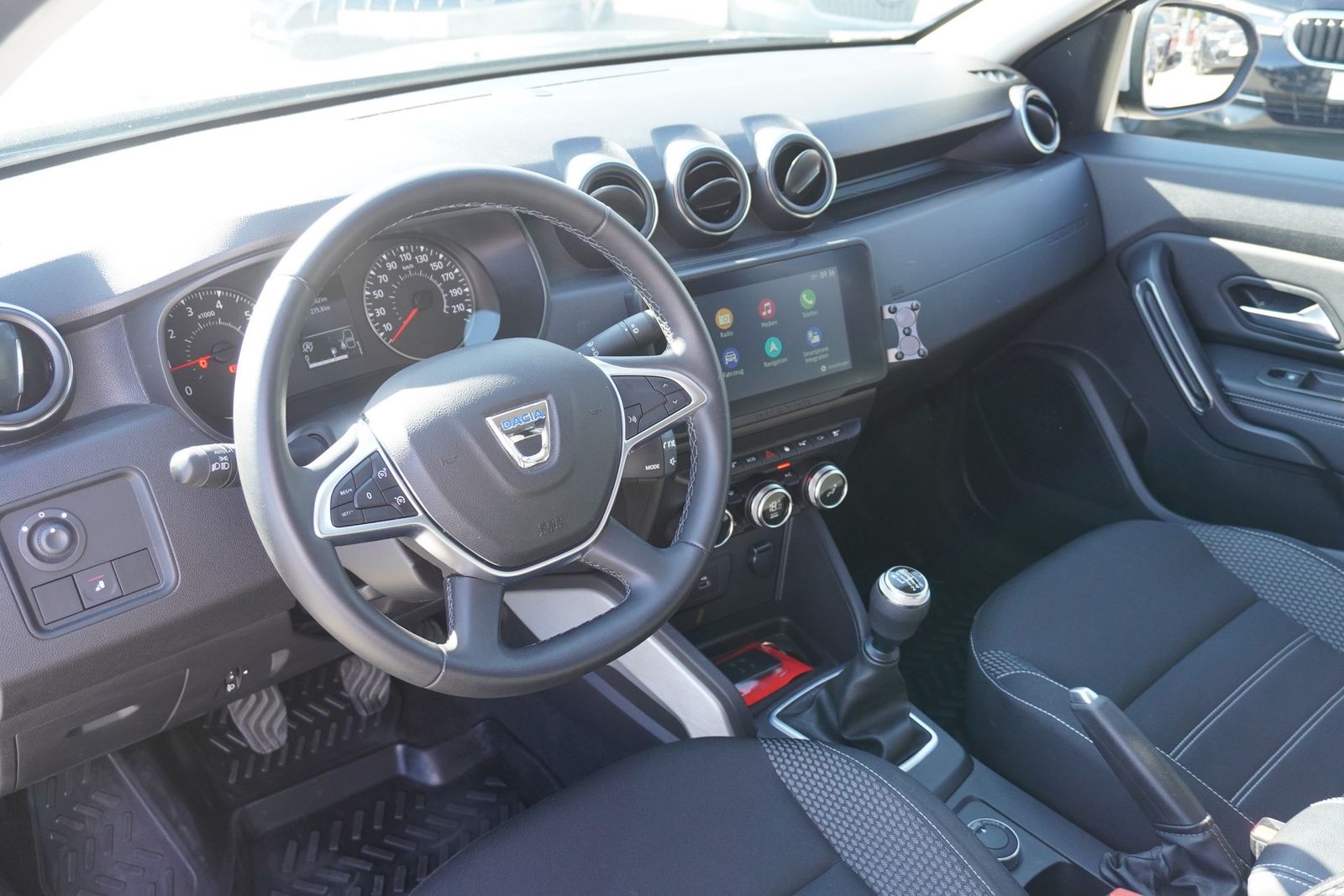 Dacia Duster II 1.3 TCe 150 Prestige 4WD - Samsaru's Car Outlet