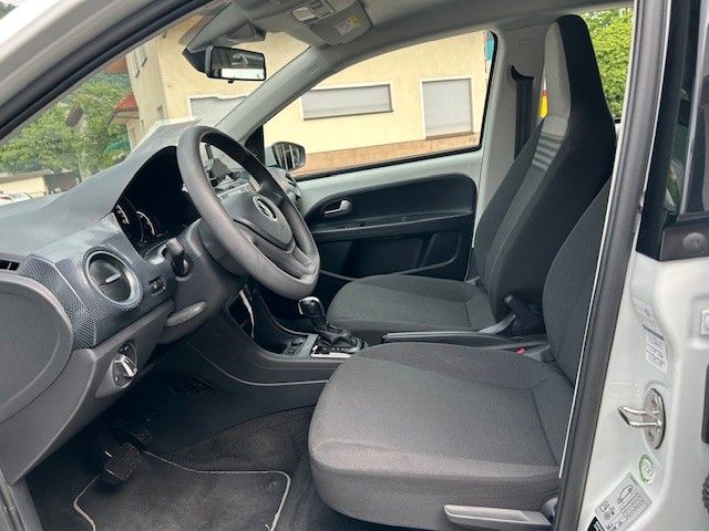 Volkswagen e-up! move up! - Samsaru's Car Outlet