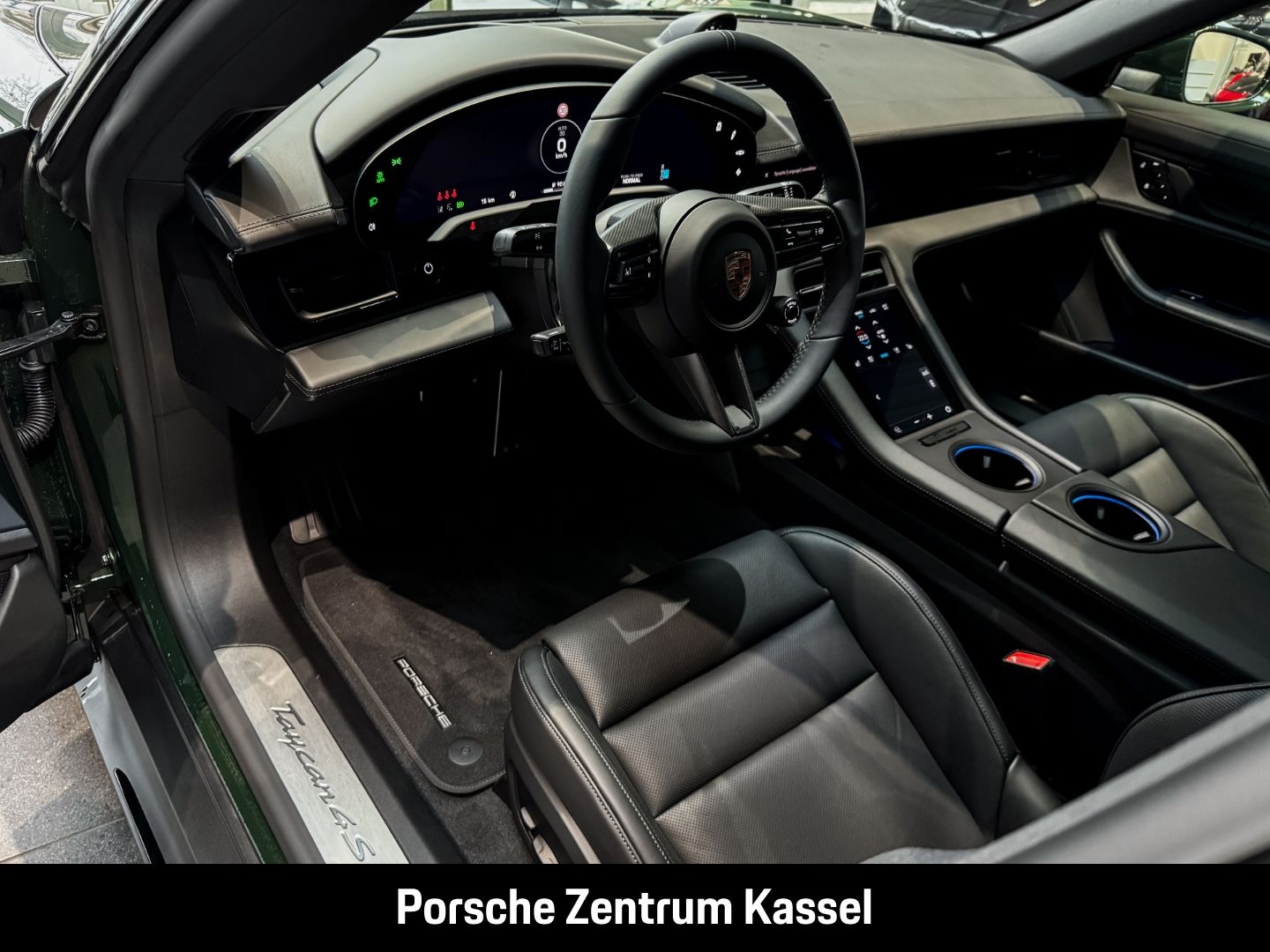 Porsche Taycan 4S Sportpaket Panorama  Bose 360 Kamera