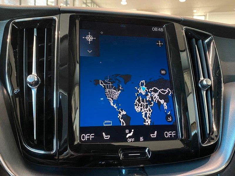 Volvo XC 60 Momentum Pro - Samsaru's Car Outlet