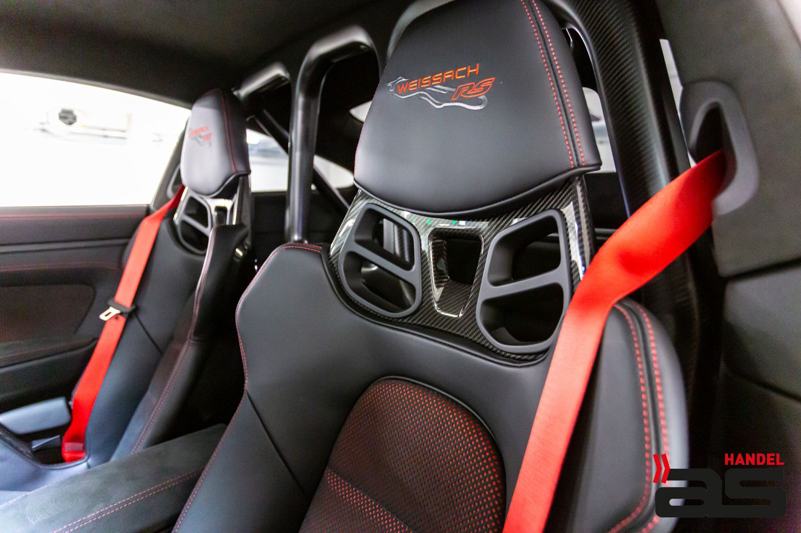 Porsche 911 992 GT3 RS - Samsaru's Car Outlet