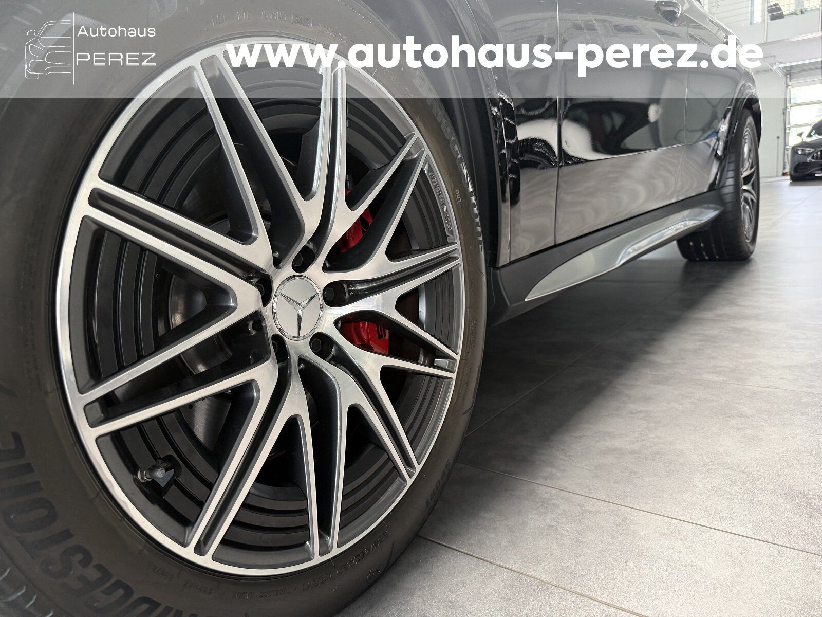 Mercedes-Benz GLC 63 AMG S E PERF 4M PREMIUM+ DISTR- AHK-HUD !