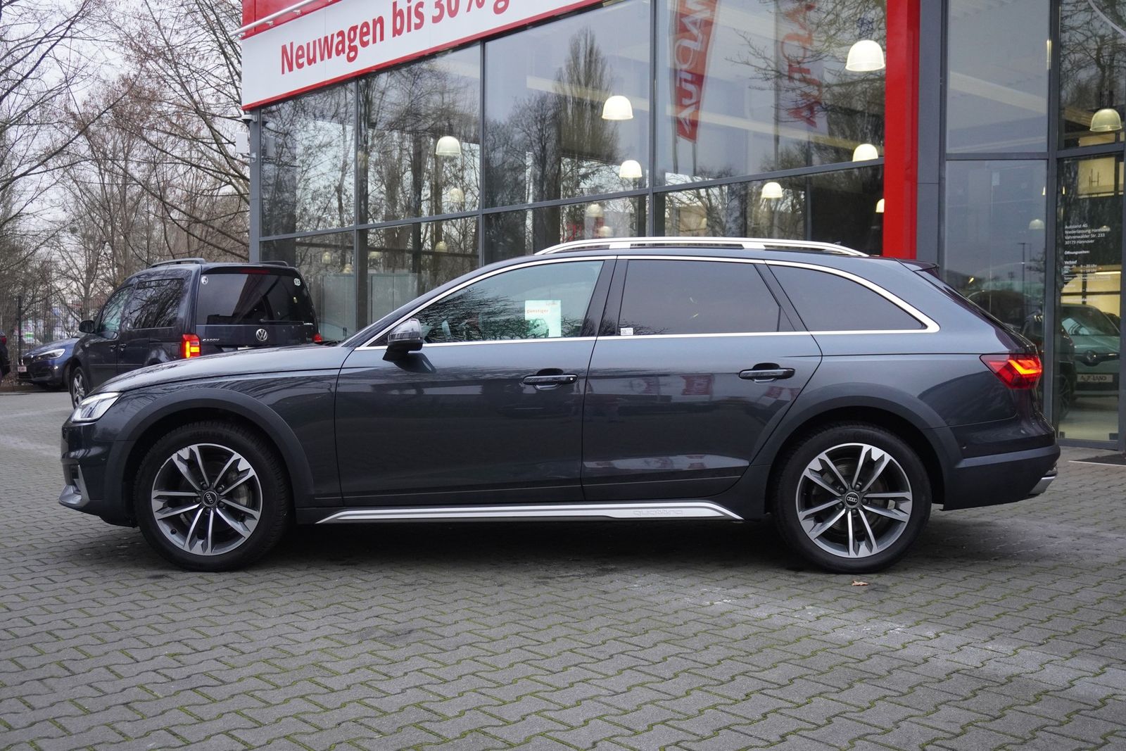 Audi A4 Allroad Avant 40 TDI Quattro Aut. LED Navi 36