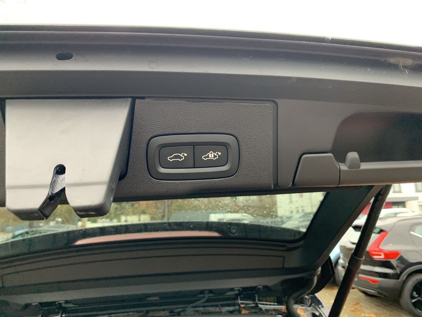 Volvo XC60 B5 B AWD Core