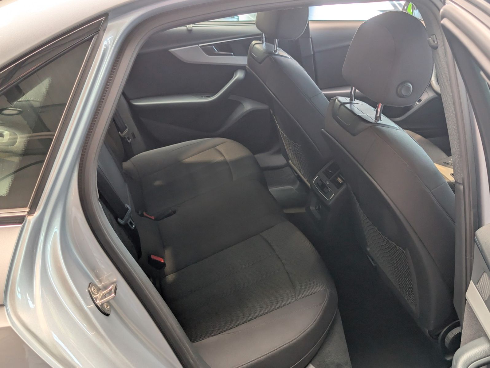 Audi A4 40 TDI S tronic advanced - Samsaru's Car Outlet