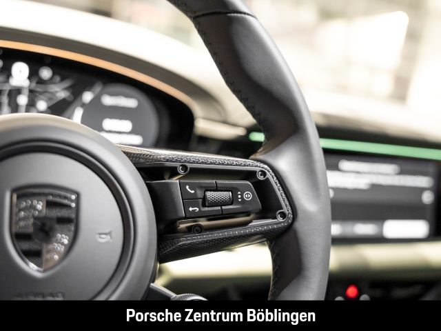 Porsche Macan Turbo - Samsaru's Car Outlet