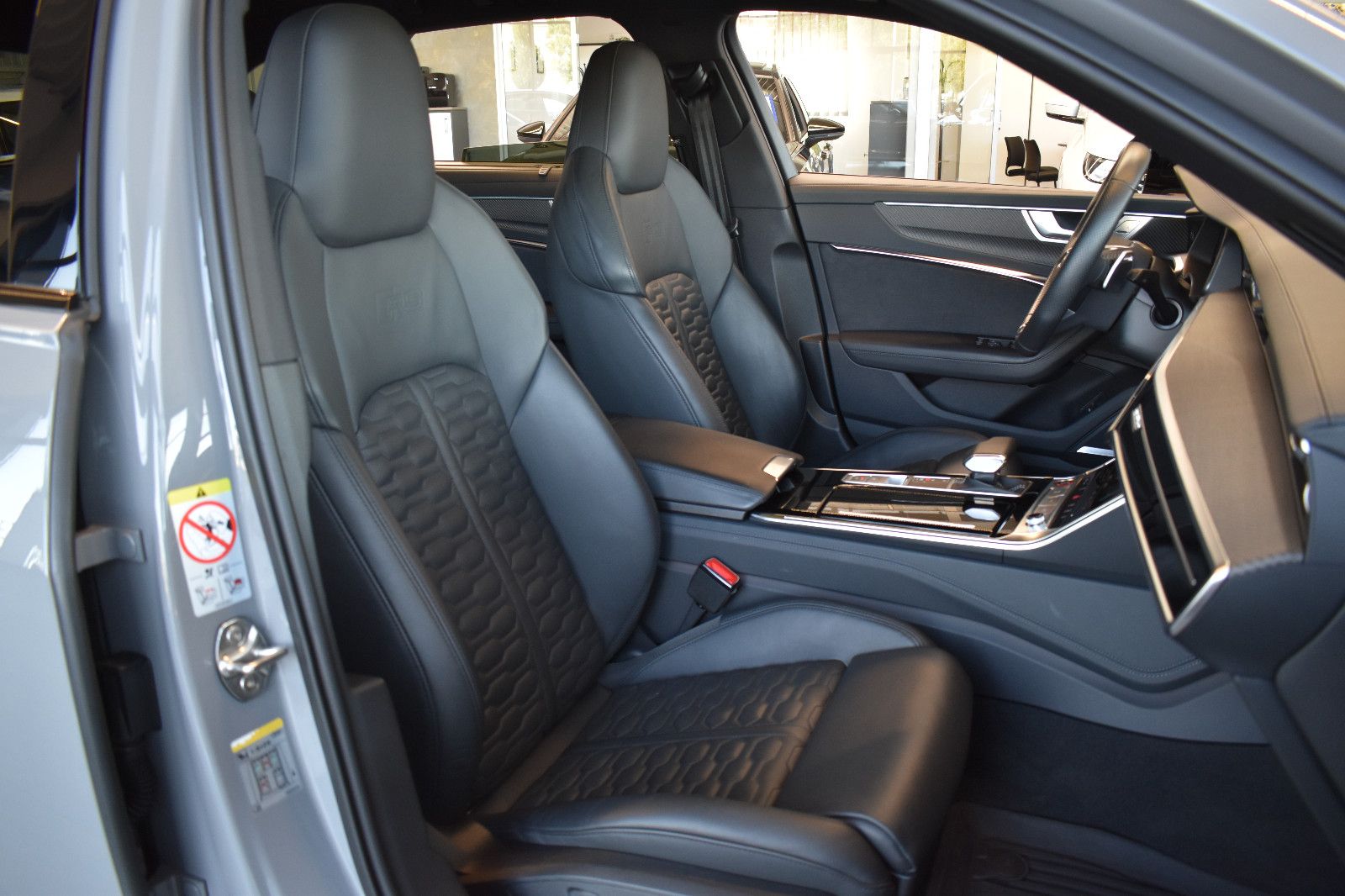 Audi RS6 Avant 4.0TFSI quattro Laser~Soft~B&O~ACC~22"