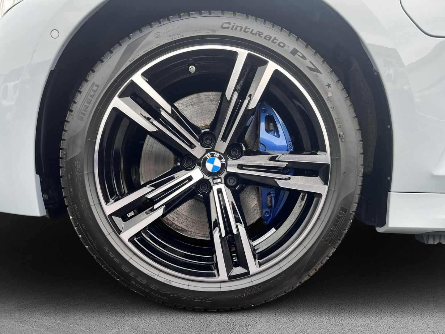 BMW 330 e xDRIVE TOURING M SPORT 18''LC PROF PANO AH
