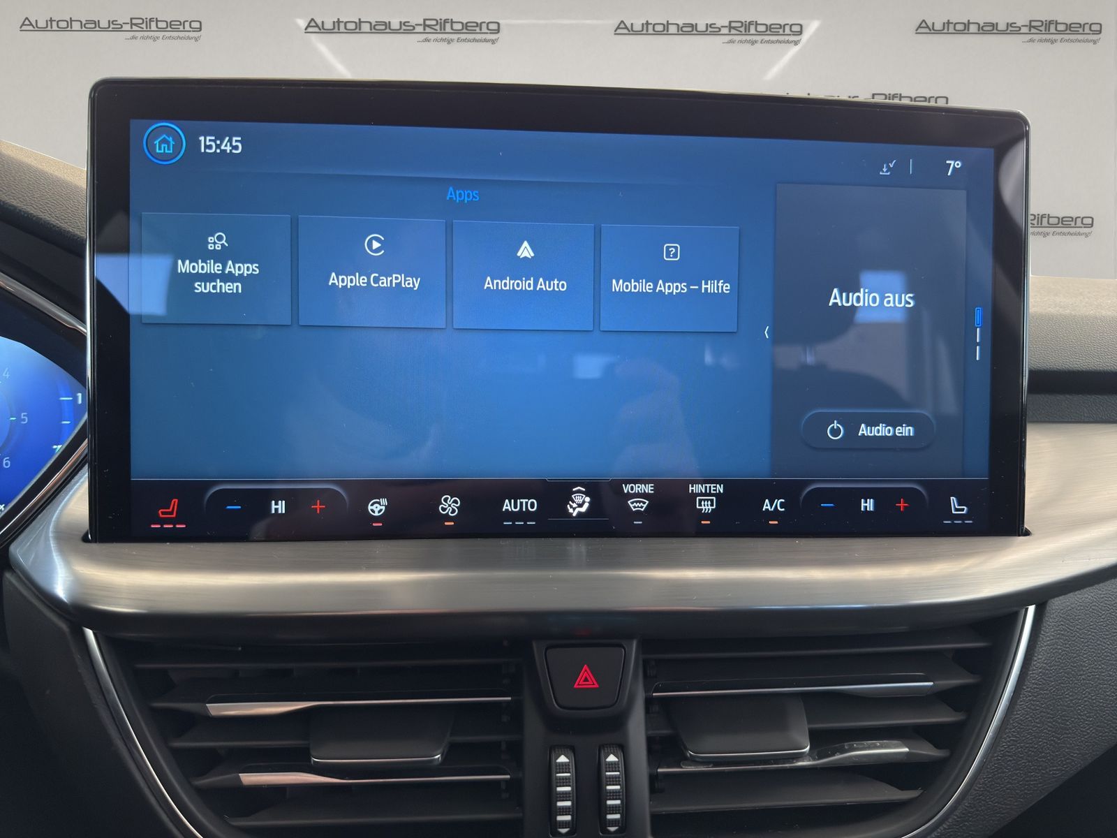 Ford Focus TURNIER Titanium/AHK/ACC/B&O/MATRIX/KAMERA