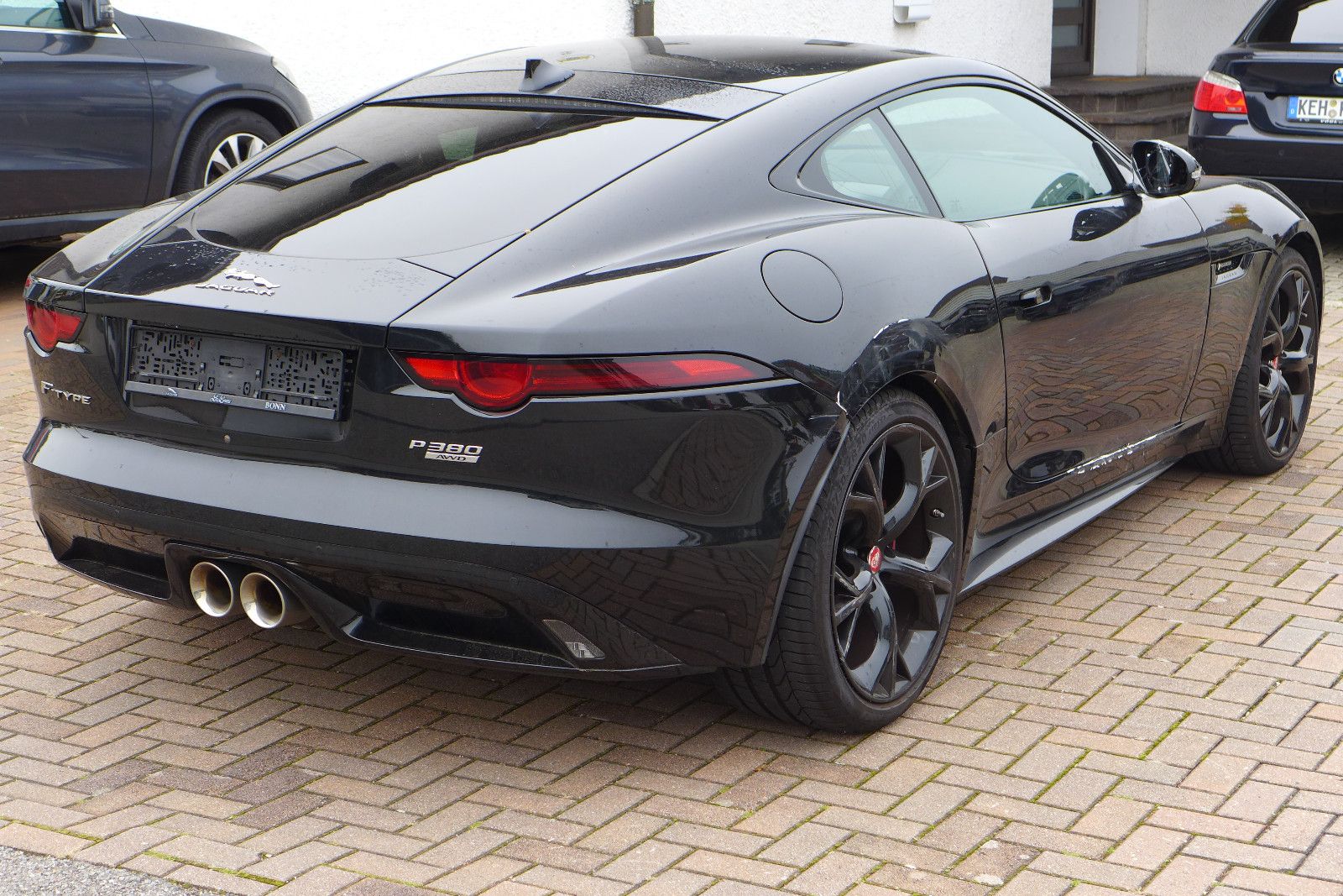 Jaguar F-Type F-TYPE Coupe R-Dynamic AWD