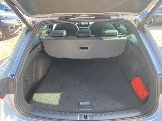 Seat Leon Sportstourer 2.0 TDI FR Plus DSG AHK+Pano