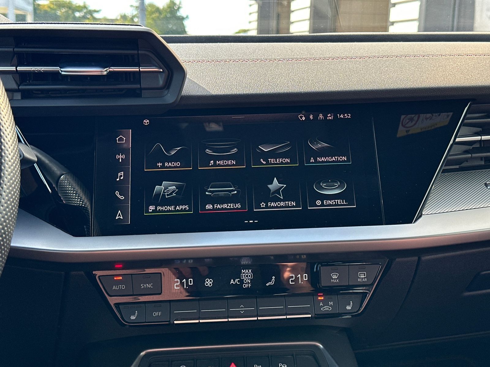 Audi A3 Sportback 45 TFSIe S line *Matrix*Navi*RFK*