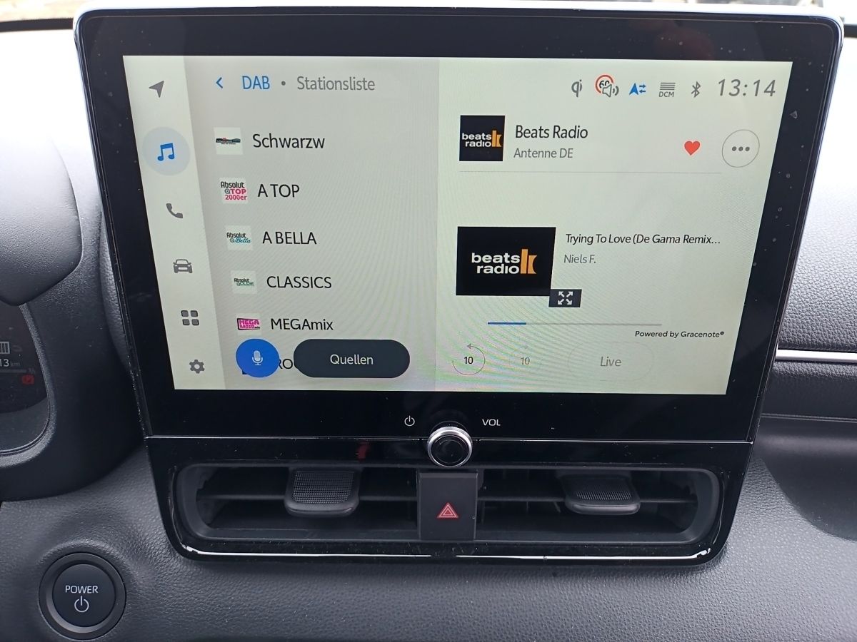 Toyota Yaris 1.5 Hybrid Style PLUS*CARPLAY+LED+PDC+NAVI