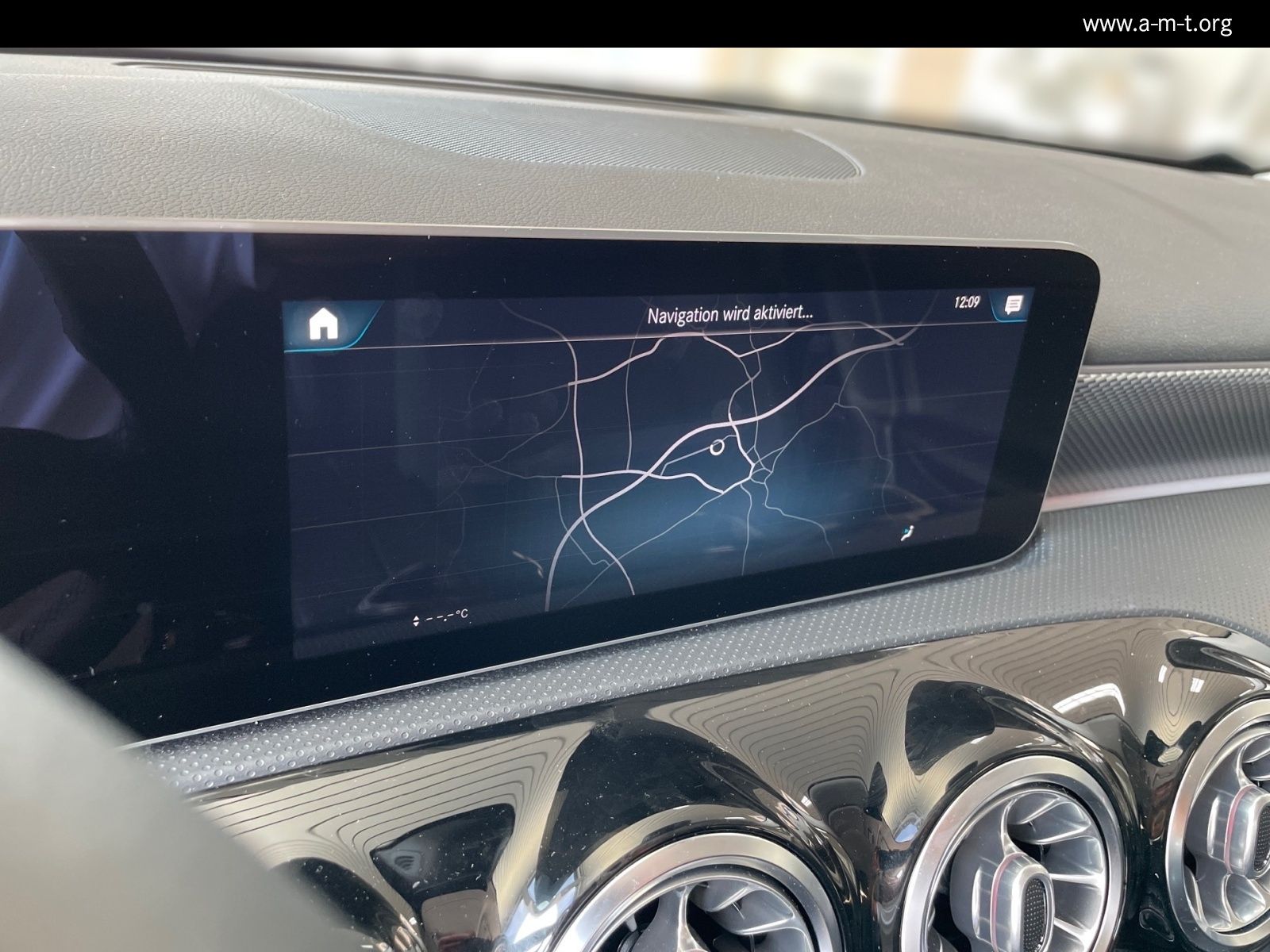Mercedes-Benz A 180 Progressive - Samsaru's Car Outlet