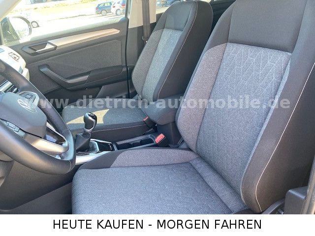 Volkswagen T-Roc 1.0 TSi Move - Samsaru's Car Outlet