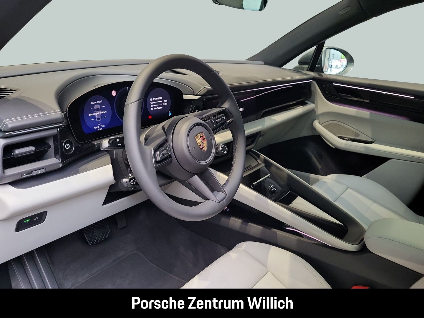Porsche Macan 4 Surround-View LED-Matrix InnoDrive