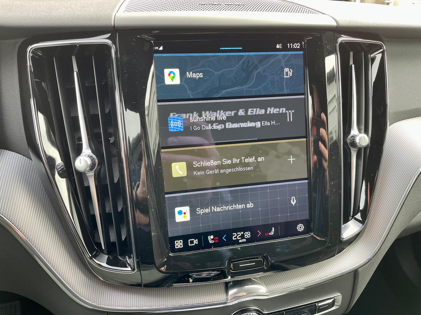 Volvo XC60 B4 AWD Plus Dark 4xSHZ ACC BLIS FHZ STDHZ