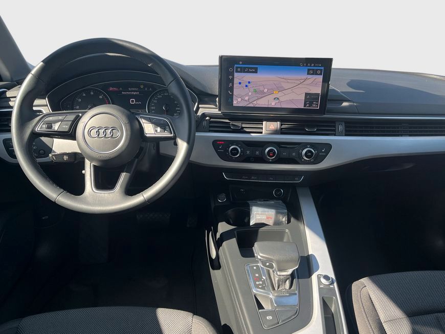 Audi A4 Avant 35 TFSI S tronic S line - Samsaru's Car Outlet
