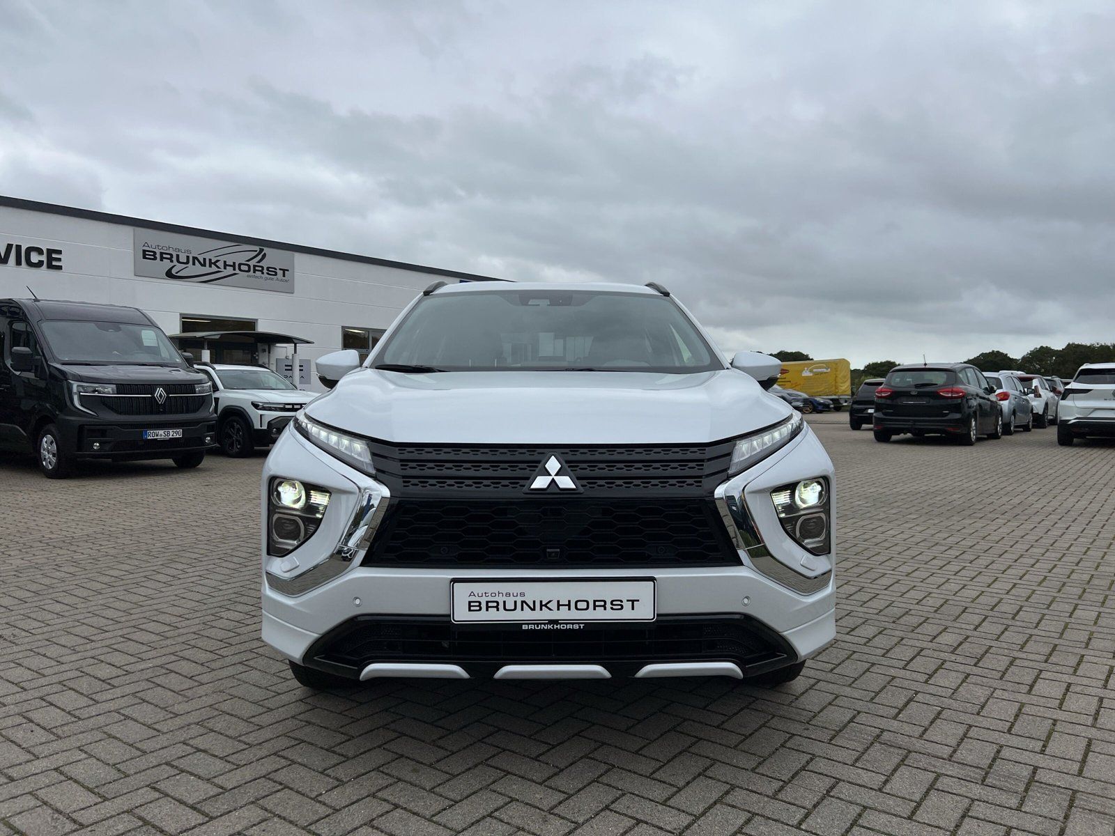 Mitsubishi Eclipse Cross Plug-In Hybrid PHEV Plus Select GJ