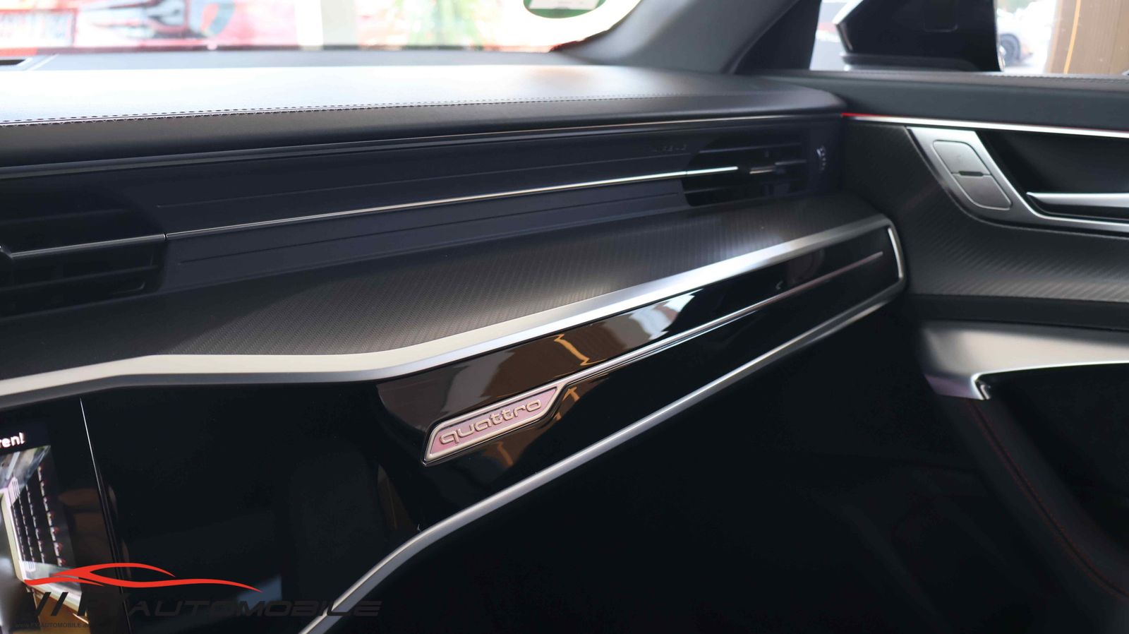 Audi RS6 4.0 TFSI quattro Keramic* Pano* AHK* Carbon