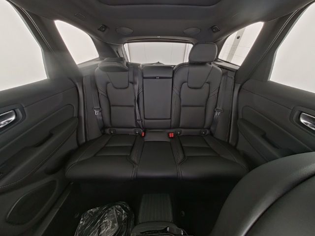 Volvo XC60 Black Edition Ultra T6 21''LM AHK Luftf B&W