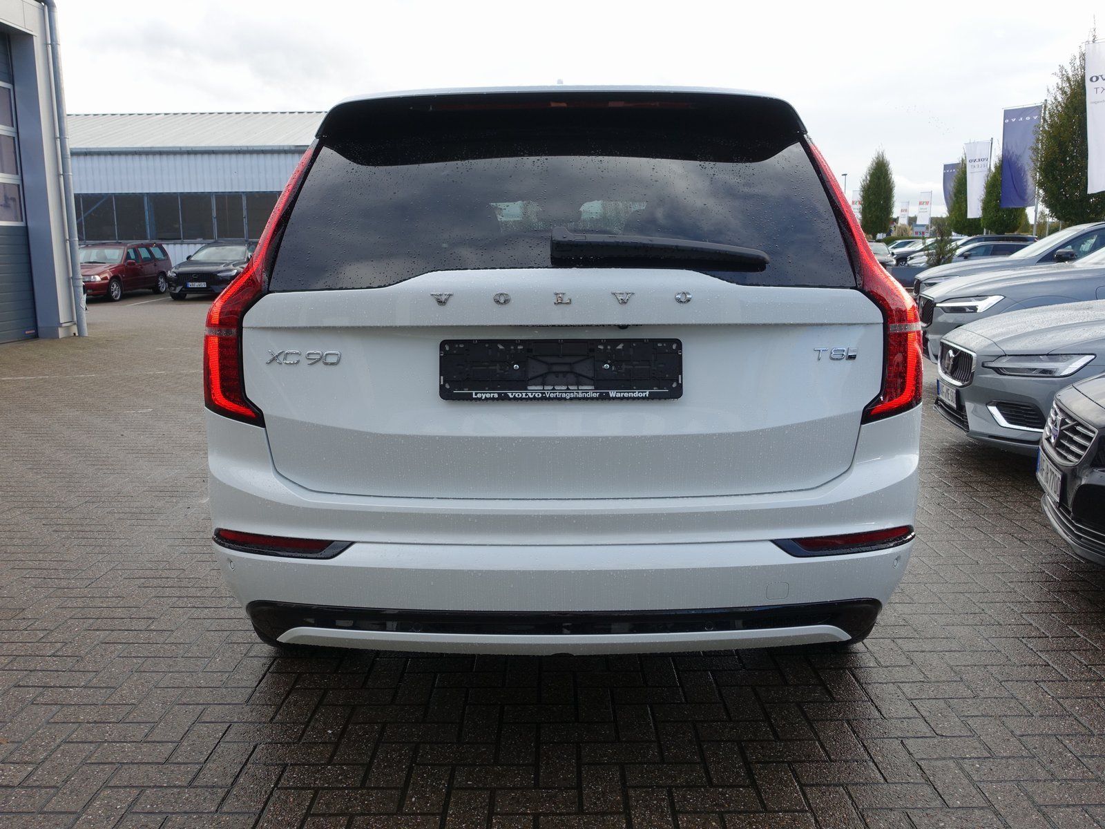 Volvo XC90 Ultra Dark T8 AWD Plug-in Hybrid/AHK/B&W